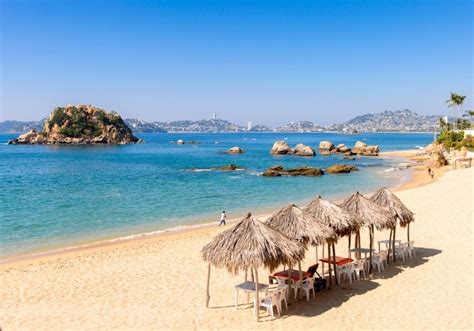 Acapulco, Mexico: All You Must Know Before You Go (2024).